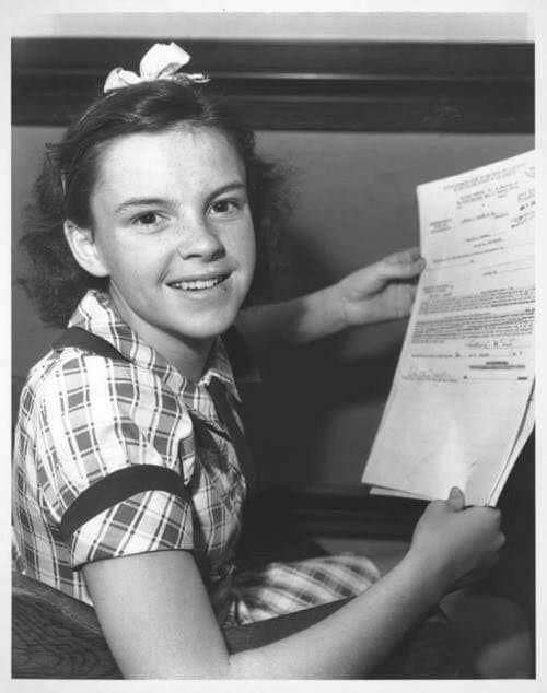 cac7be8d4aeb9dec3ef2de59c17a2d2e