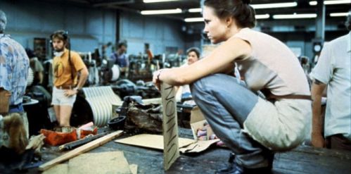 norma-rae_668_330_80_int_s_c1