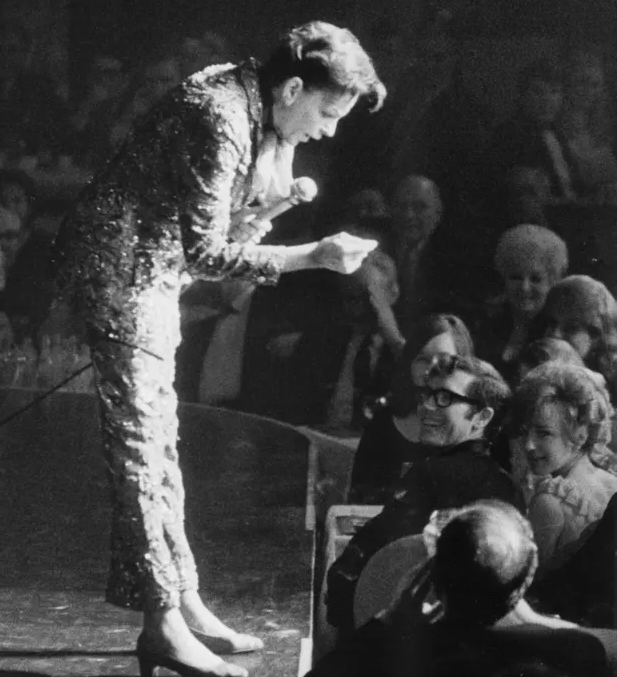 Screen Shot 2019-10-21 at 11.24.02 PM.png